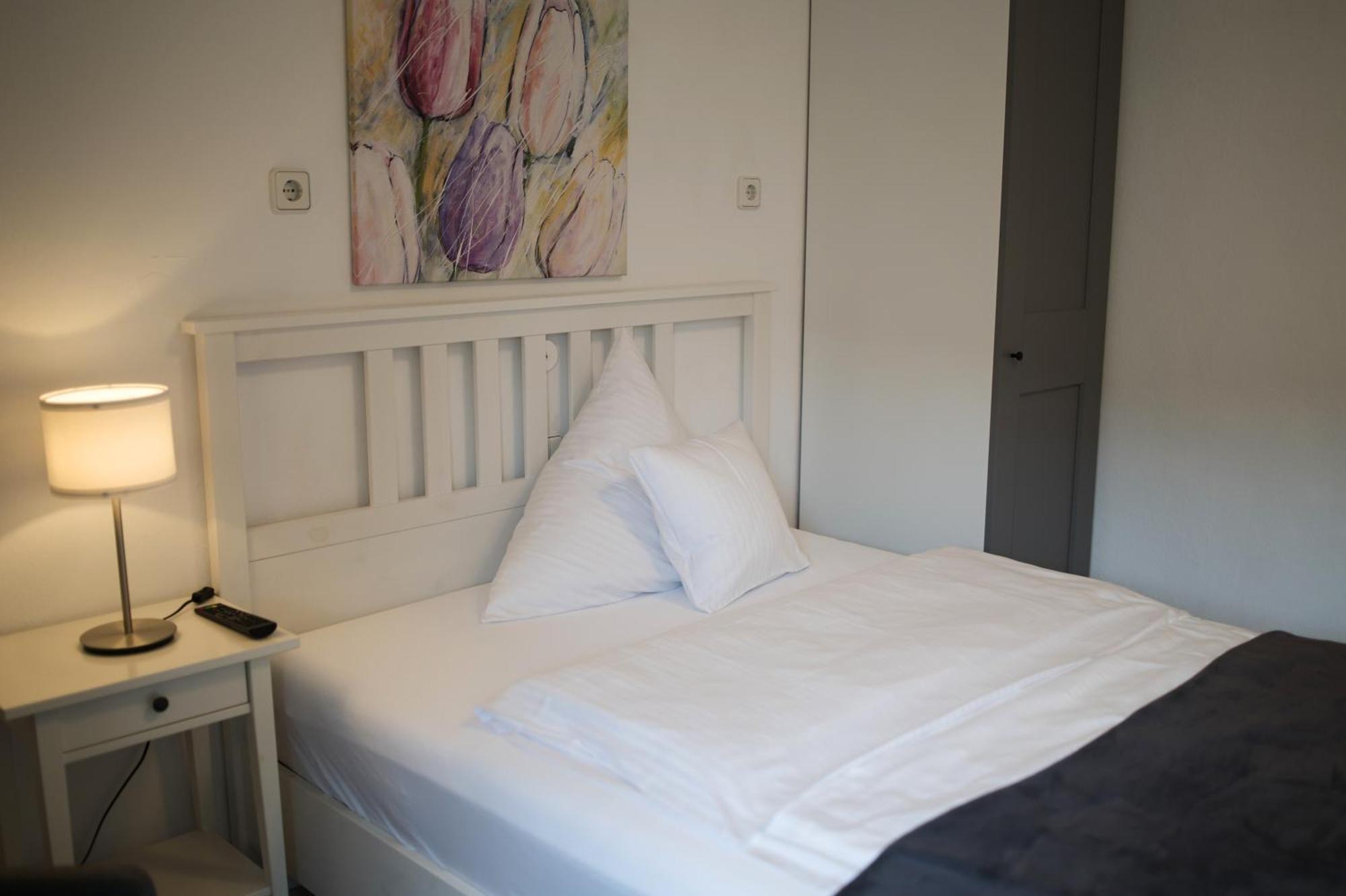 Ratskeller Hotel & Restaurant Krov Ngoại thất bức ảnh