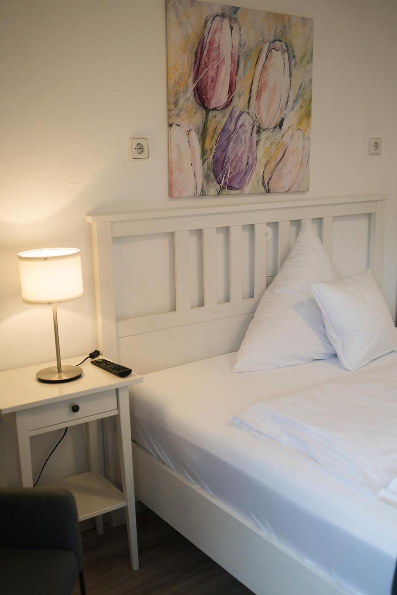 Ratskeller Hotel & Restaurant Krov Ngoại thất bức ảnh
